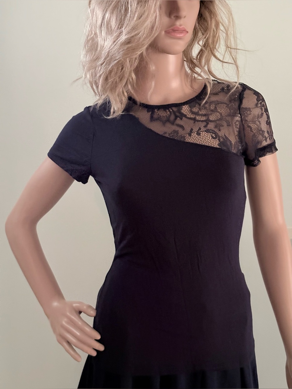 Venus Y2K Vintage Navy Blue Lace Yoke Short Sleeve Women's Top Slim Fit Size S